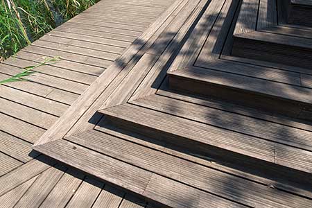 dassoXTR fused bamboo decking used on steps at Shanghai Houtan Park