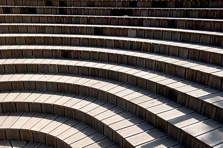 dassoXTR fused bamboo decking used on steps at Shanghai Houtan Park