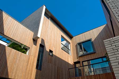 dassoXTR fused bamboo siding used on the villa exterior