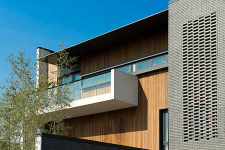 dassoXTR fused bamboo siding used on the villa exterior